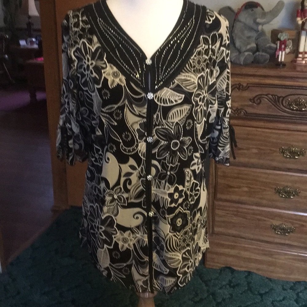 Causal or dress top